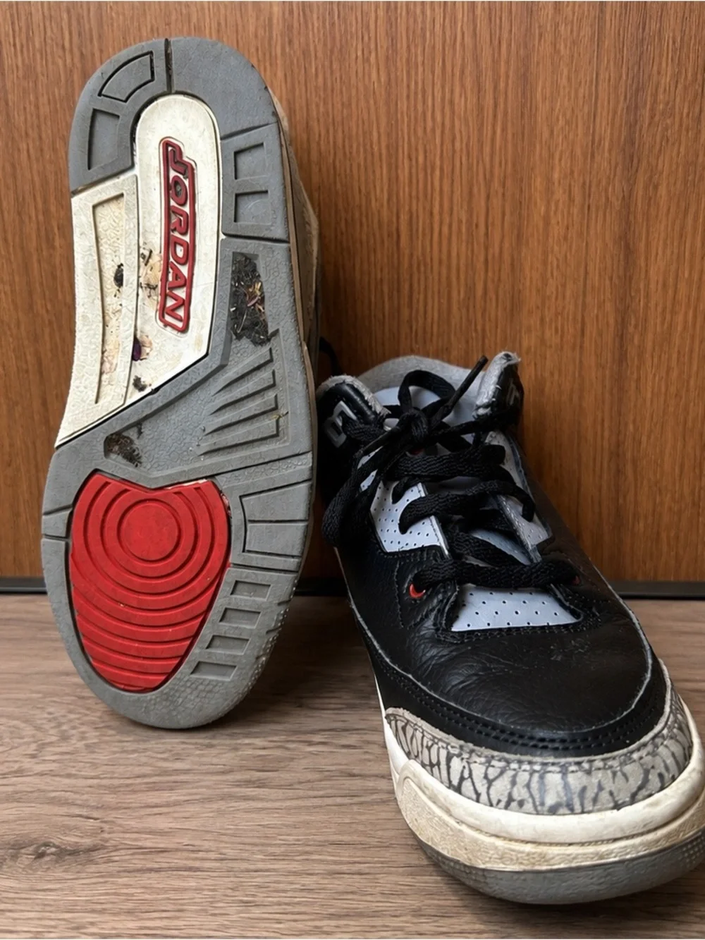 Air Jordan 3 Retro Black Cement 2024 Kids Size 1Y DM0966-010 Black Cement